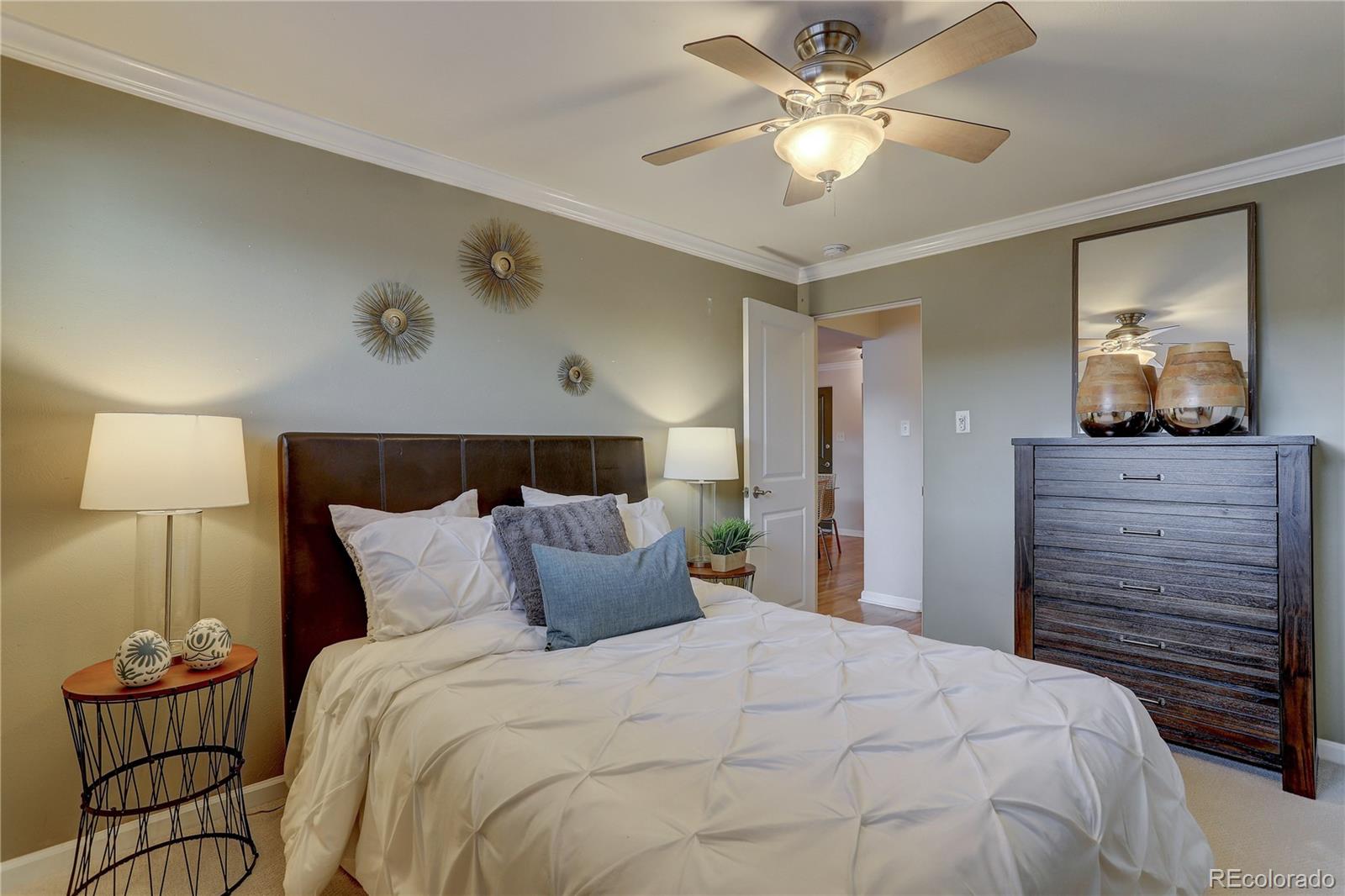 10 N Ogden Street Unit: 204