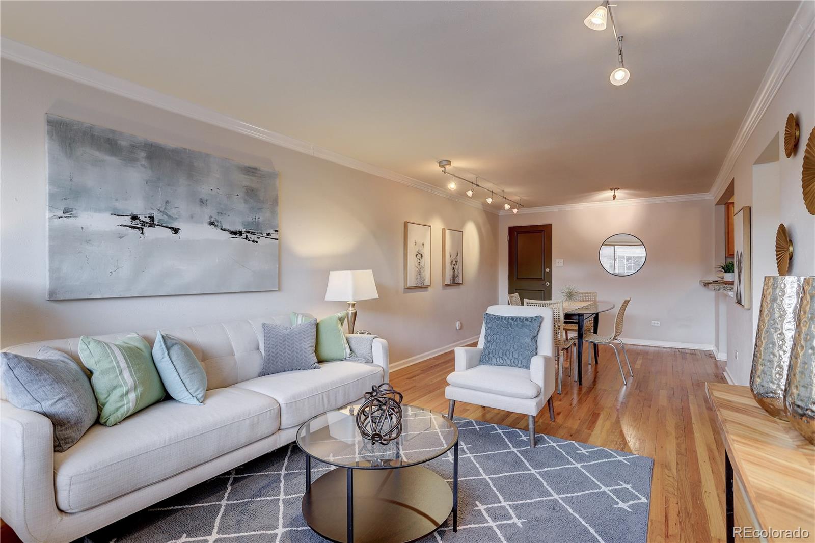 10 N Ogden Street Unit: 204