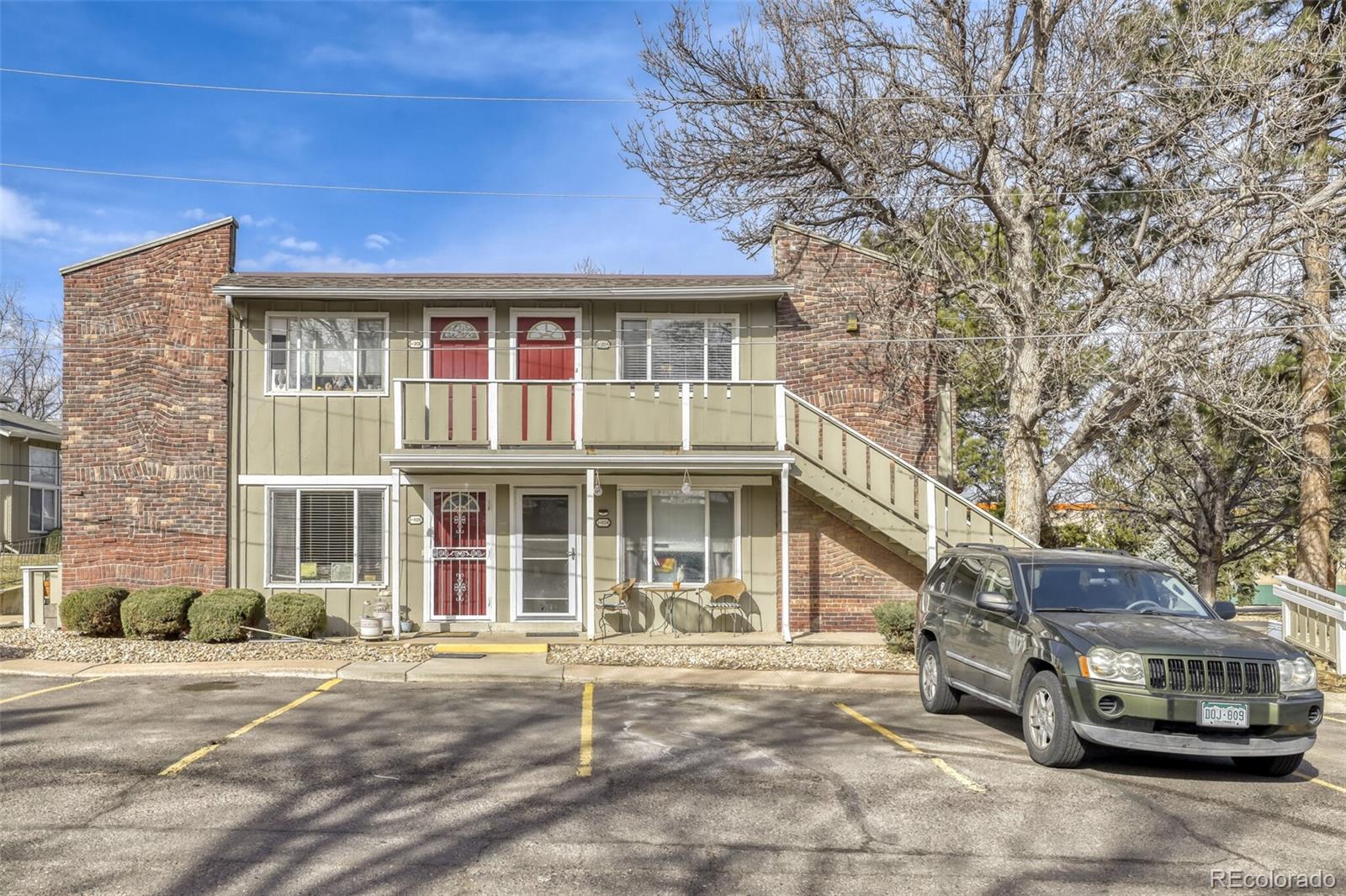 857 S Van Gordon Court Unit: I204