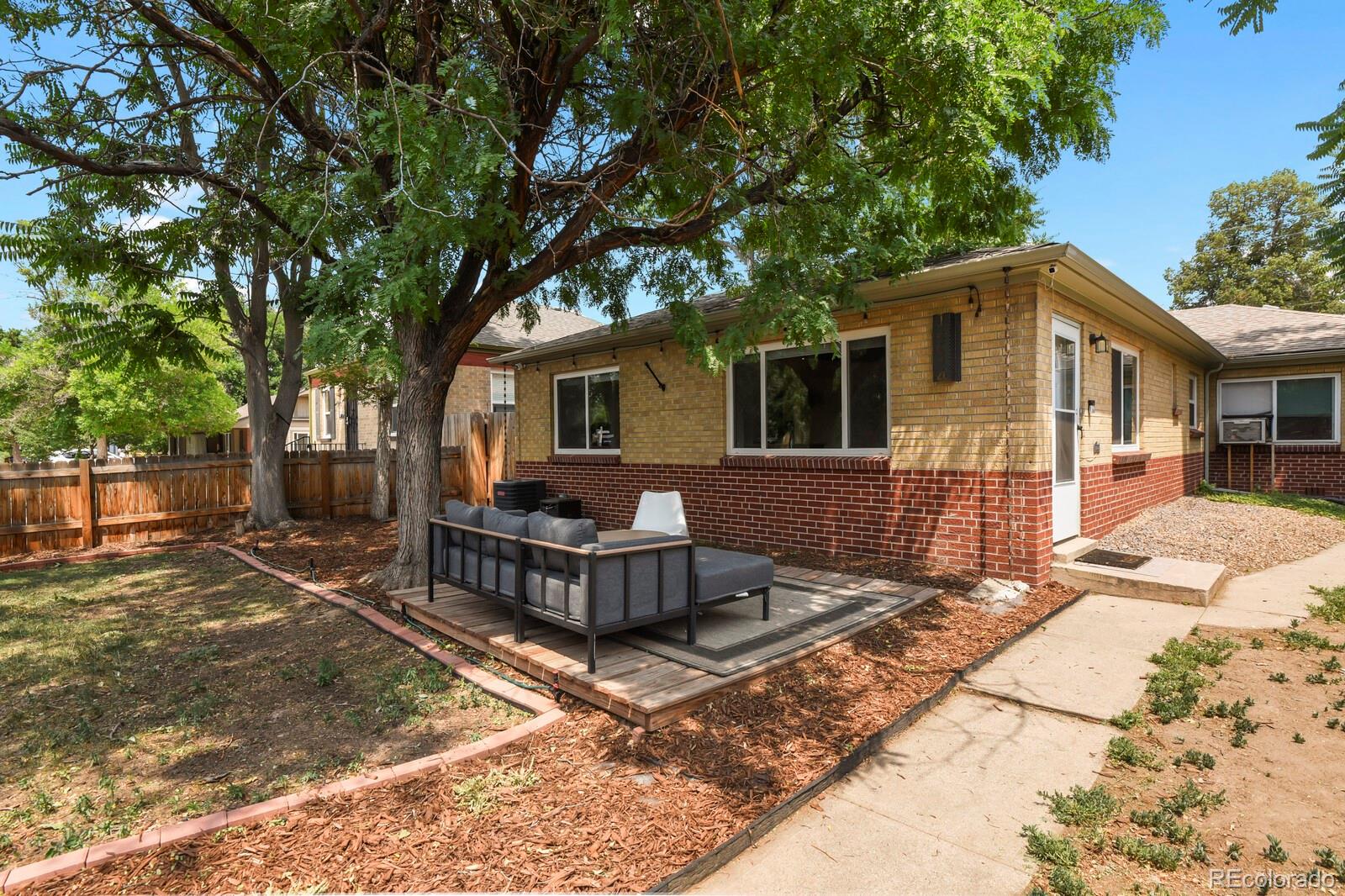 1534 Tamarac Street