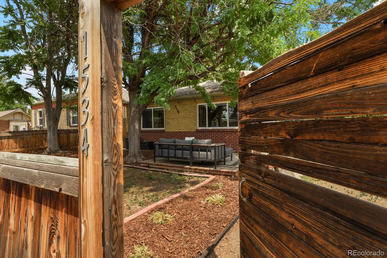 1534 Tamarac Street