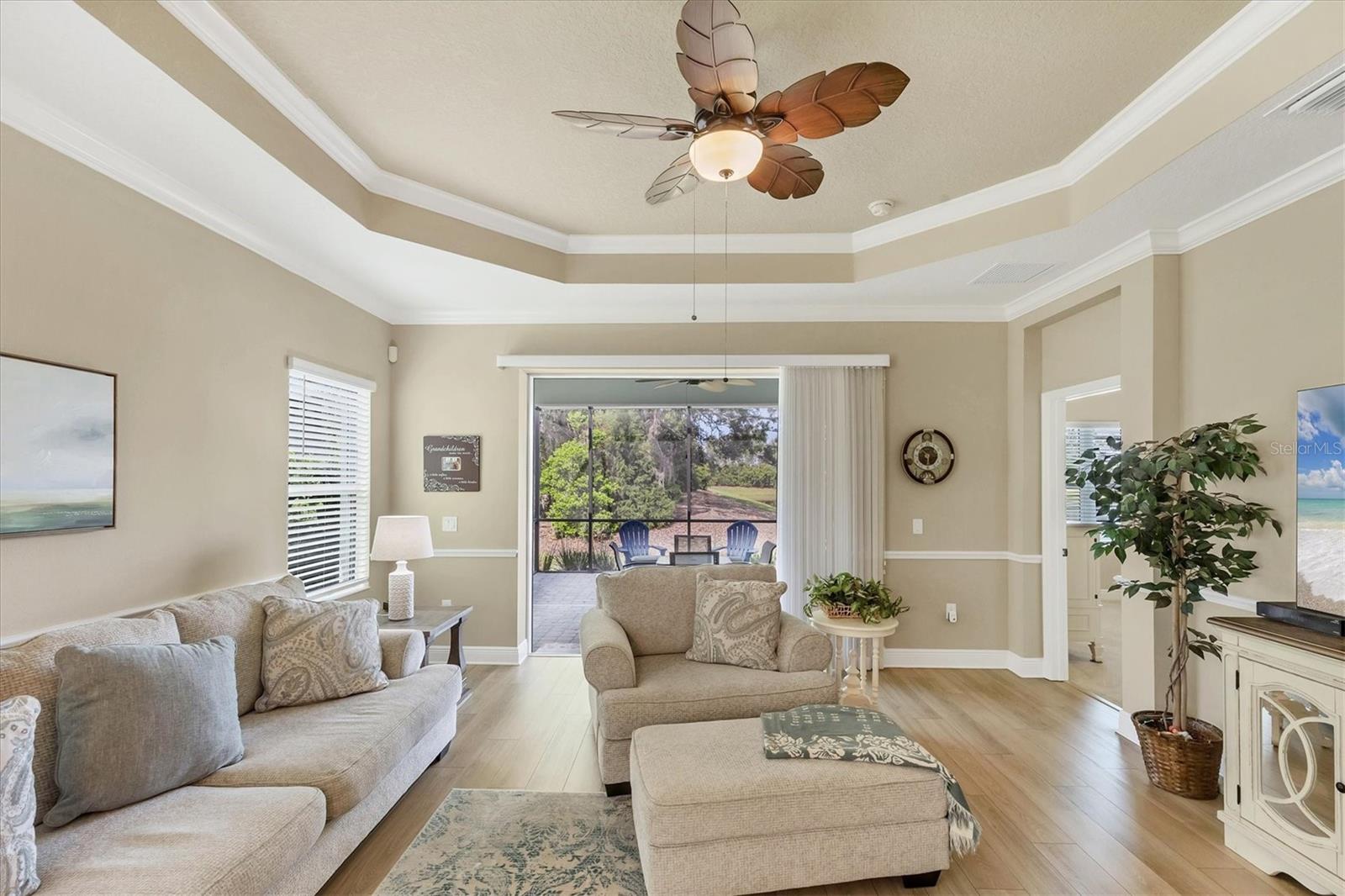 2628 SAPPHIRE BLUE LN