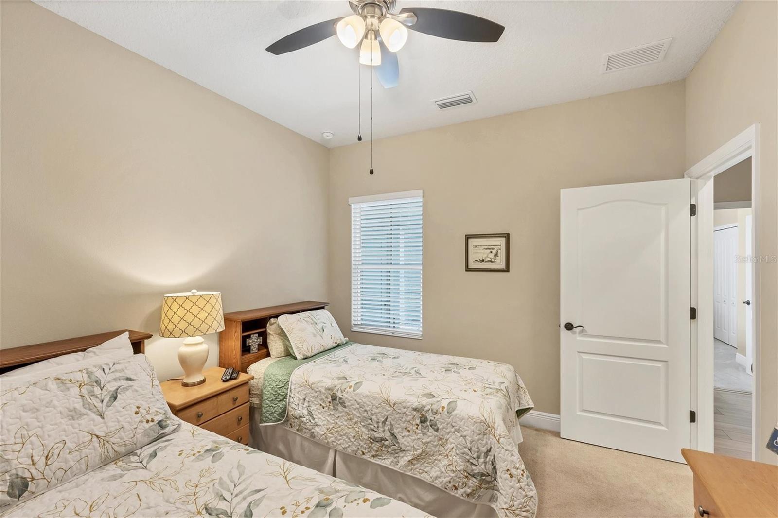 2628 SAPPHIRE BLUE LN