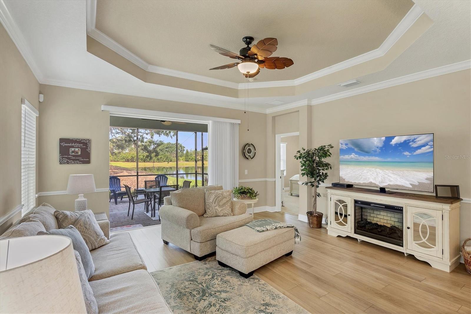 2628 SAPPHIRE BLUE LN