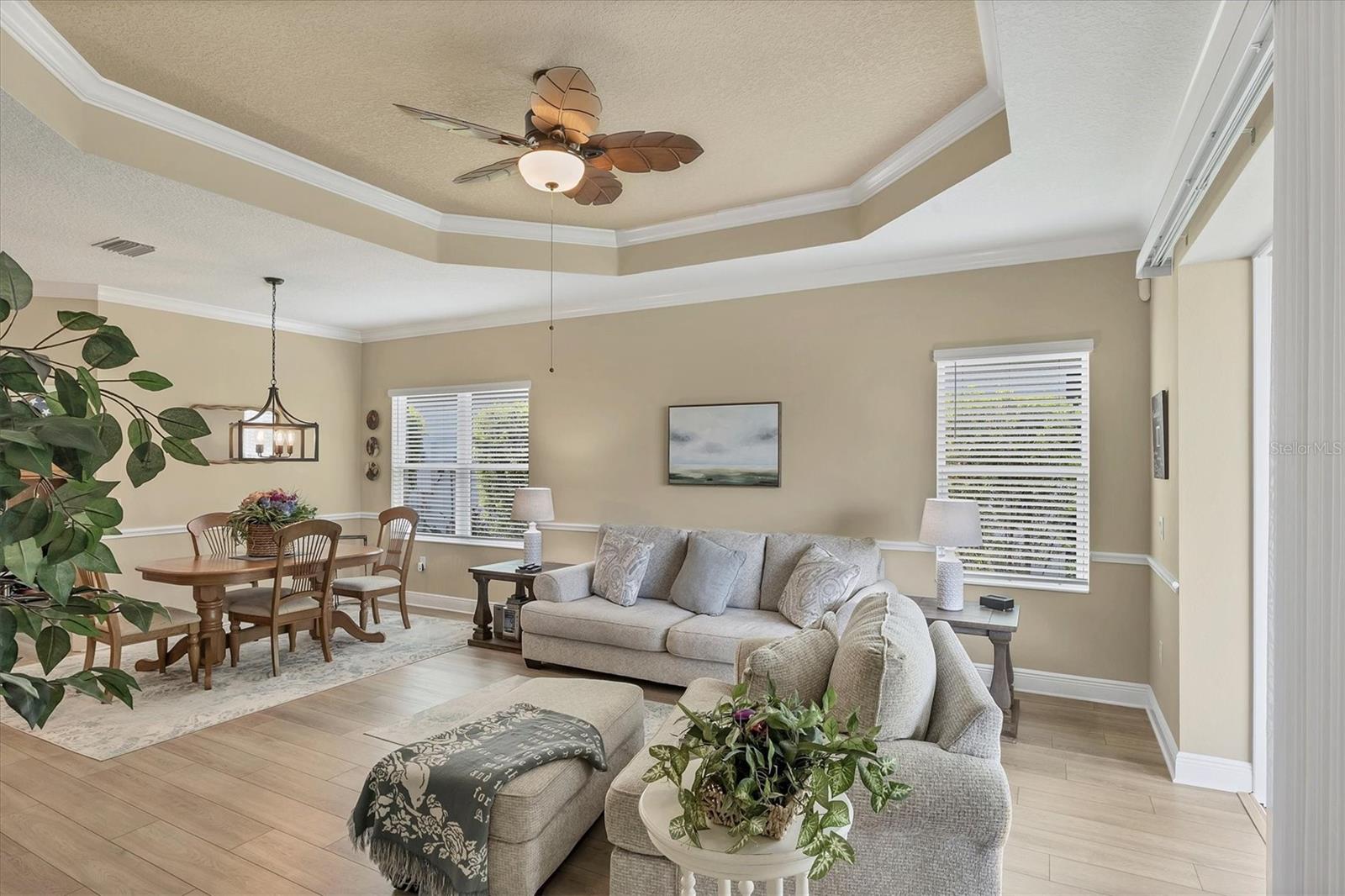 2628 SAPPHIRE BLUE LN