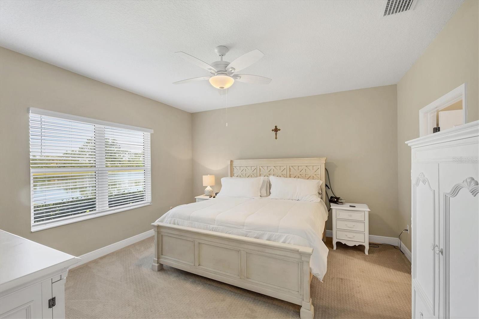 2628 SAPPHIRE BLUE LN