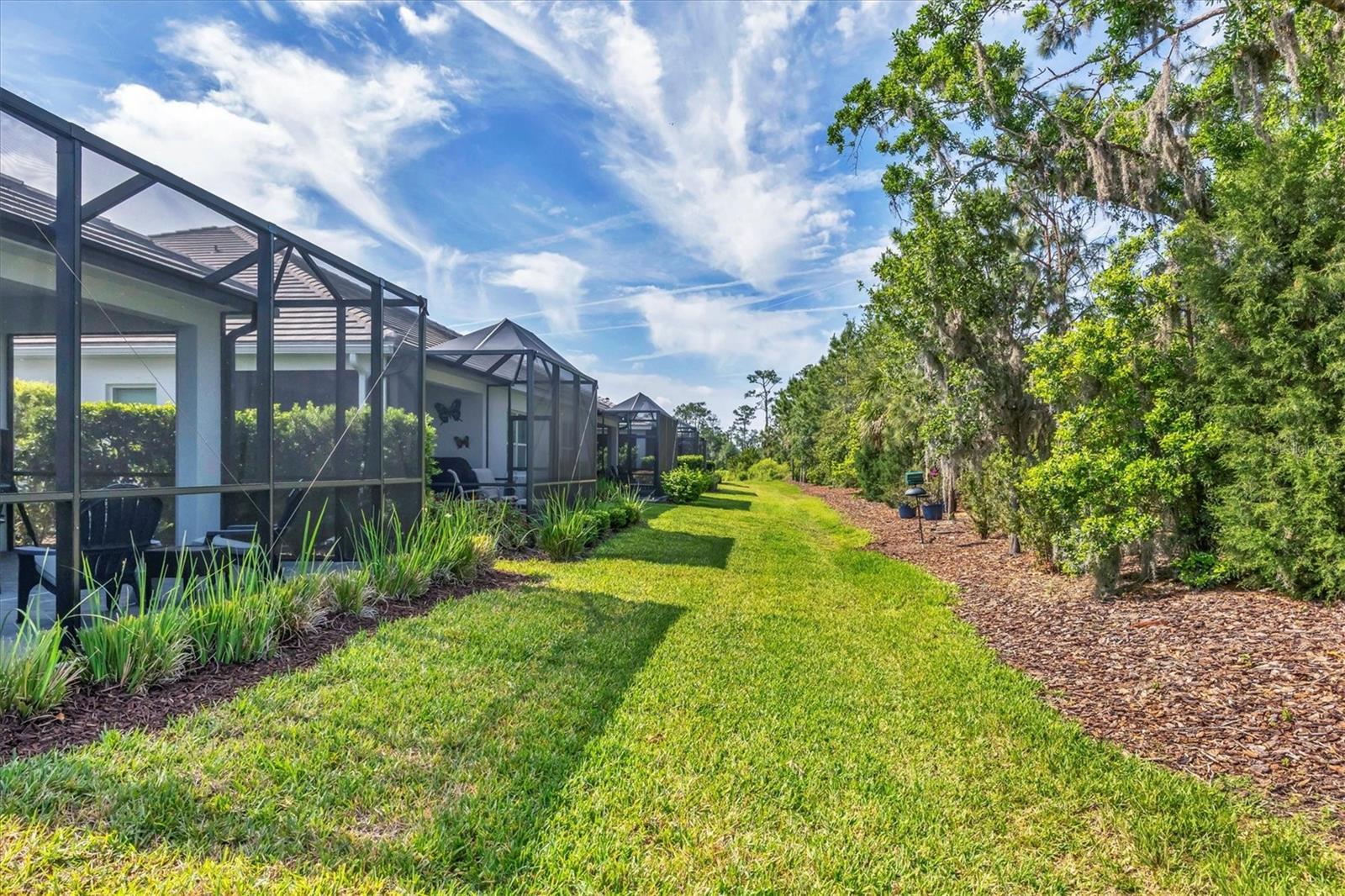 2628 SAPPHIRE BLUE LN