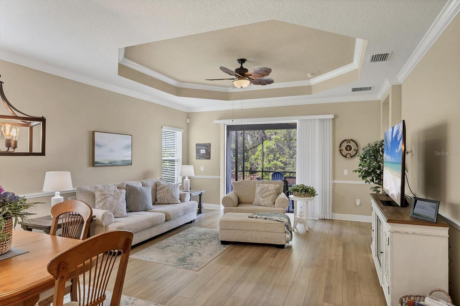 2628 SAPPHIRE BLUE LN