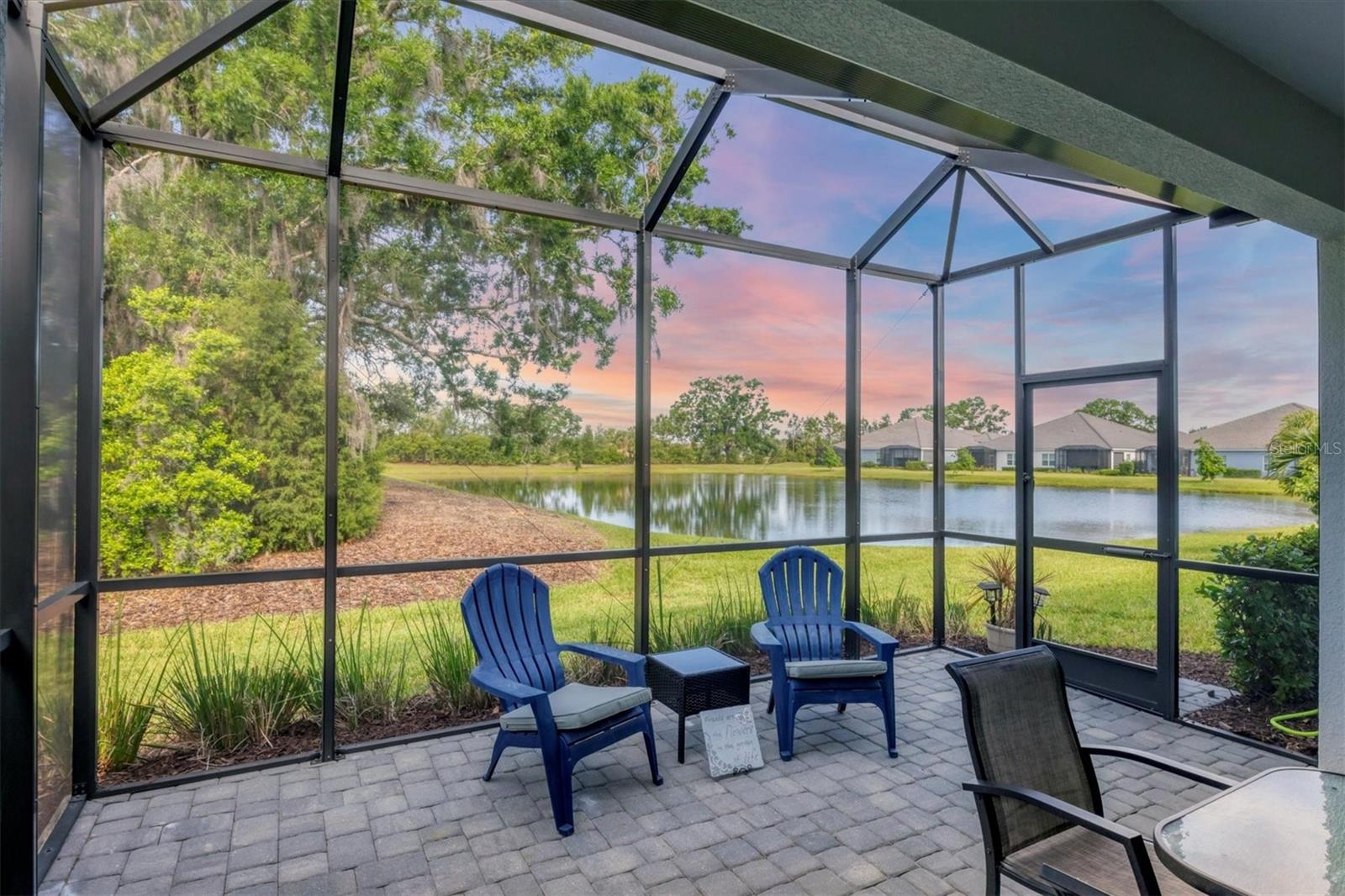 2628 SAPPHIRE BLUE LN