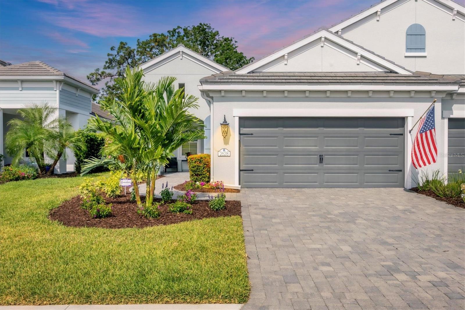 2628 SAPPHIRE BLUE LN