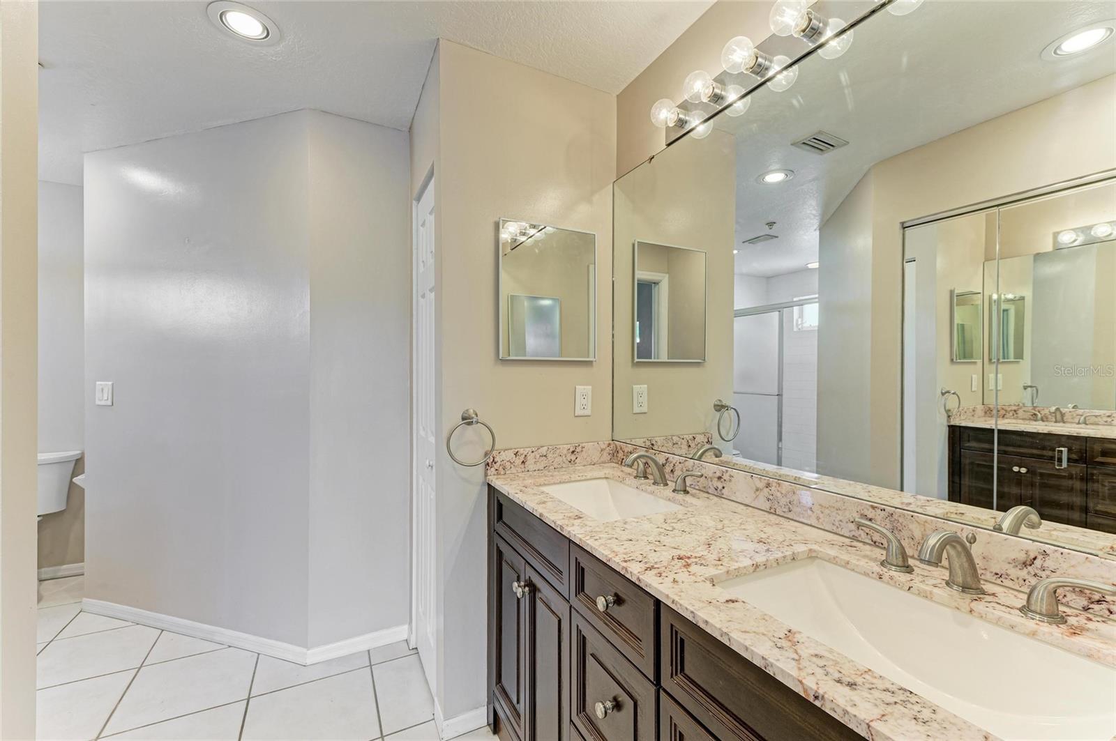 6618 PINEVIEW TER #6618
