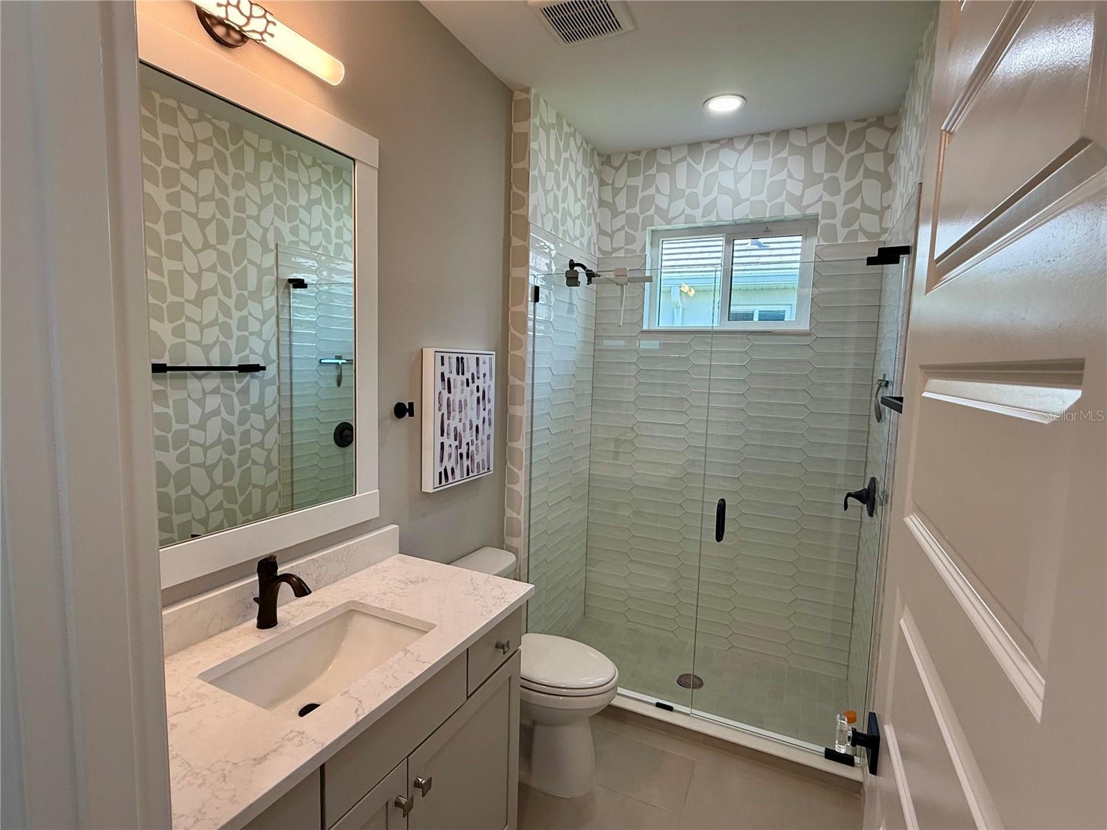 1007 WATERLINE CT