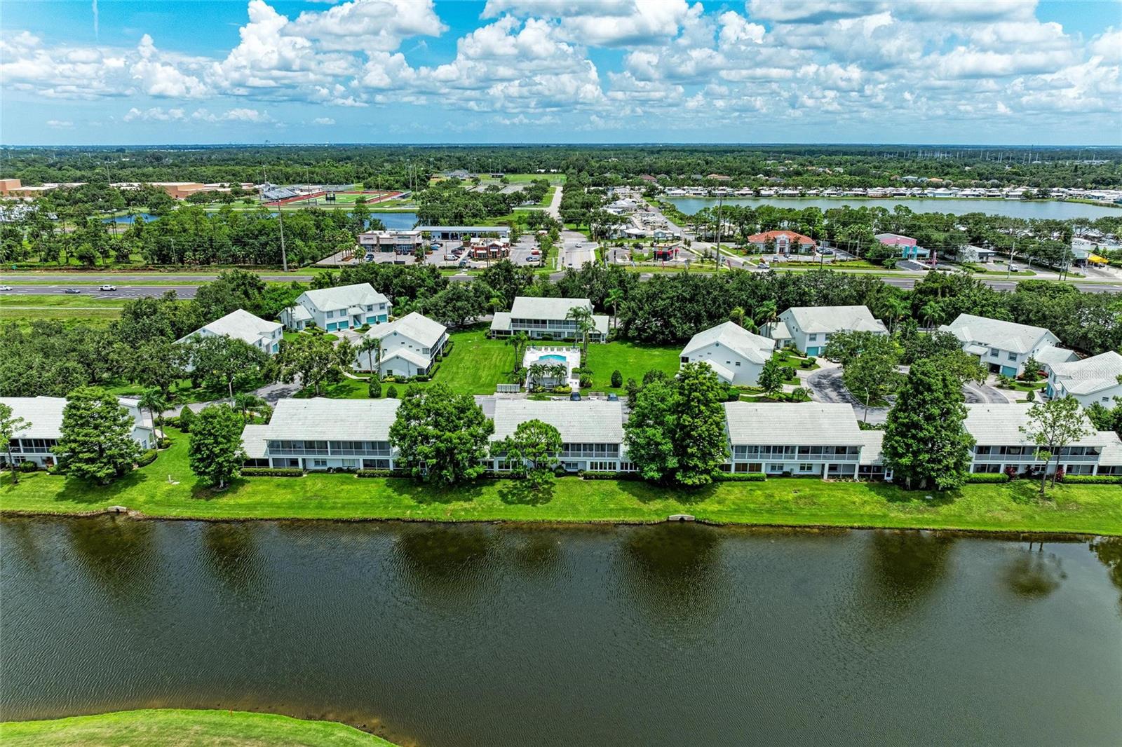 6618 PINEVIEW TER #6618