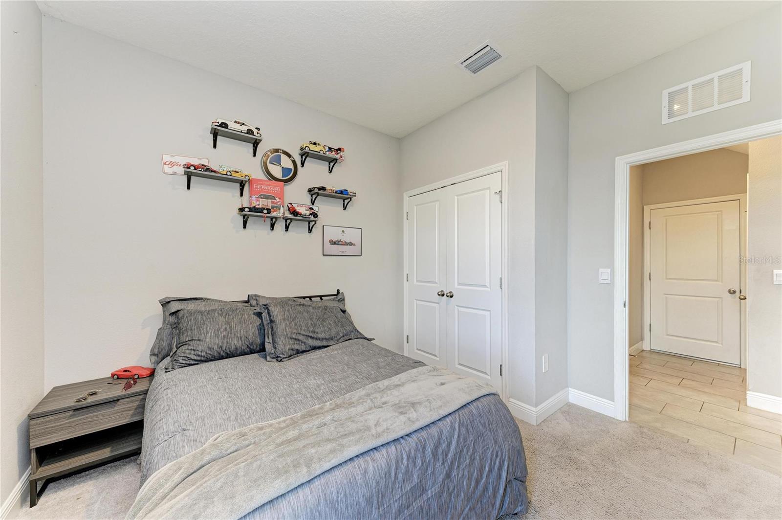 5238 GROVE MILL LOOP