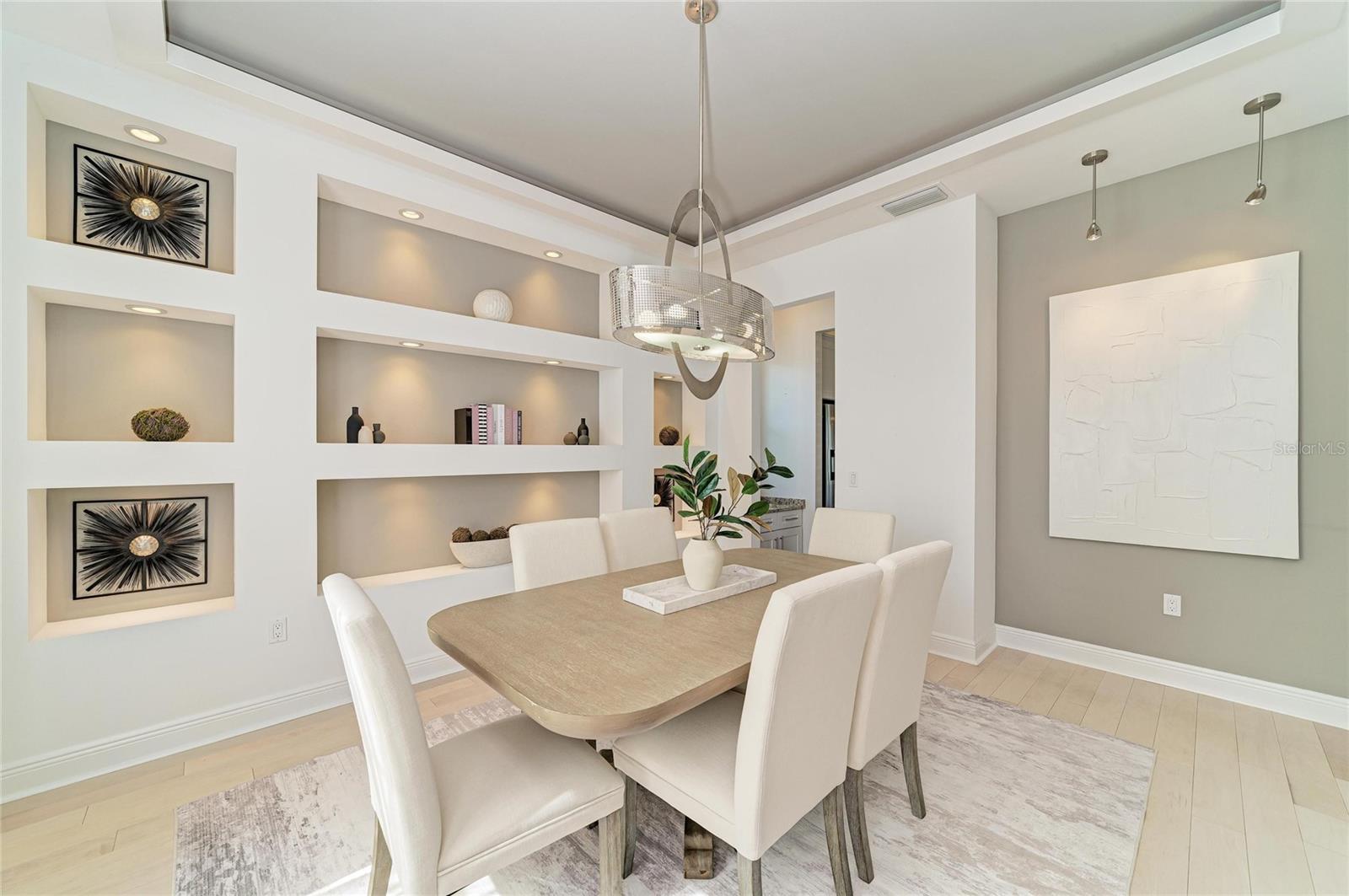 826 HONEYFLOWER LOOP