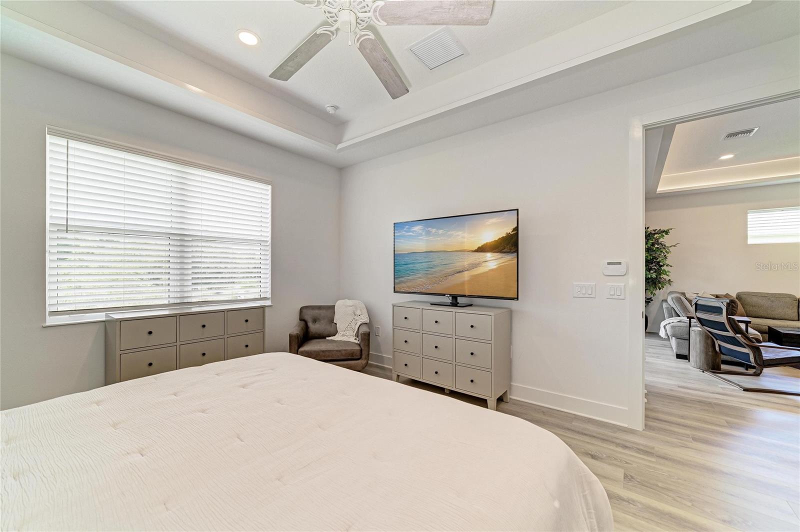 1047 WATERLINE COURT