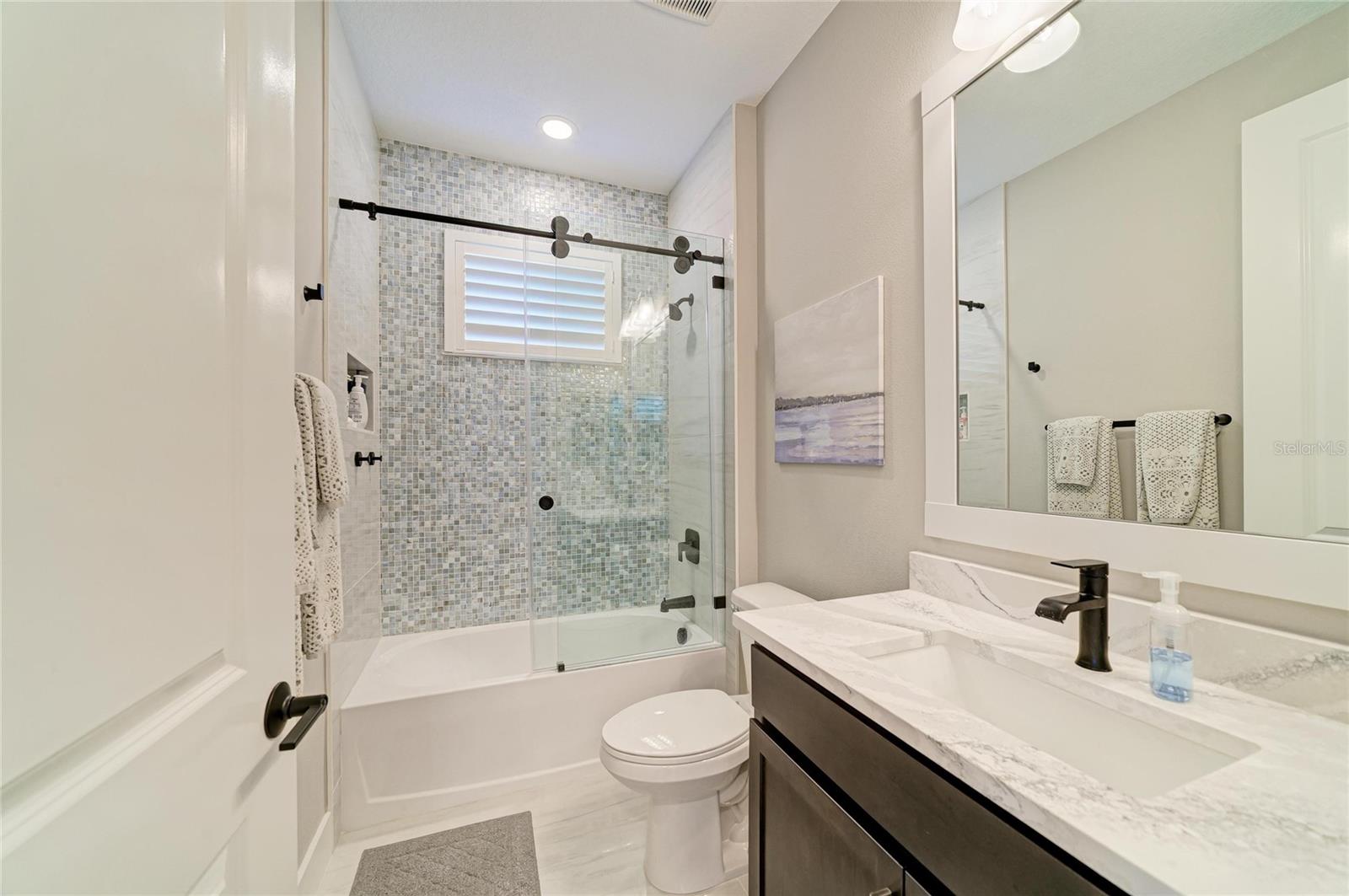 1047 WATERLINE COURT