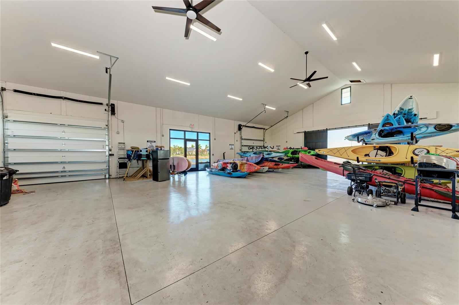 1047 WATERLINE COURT