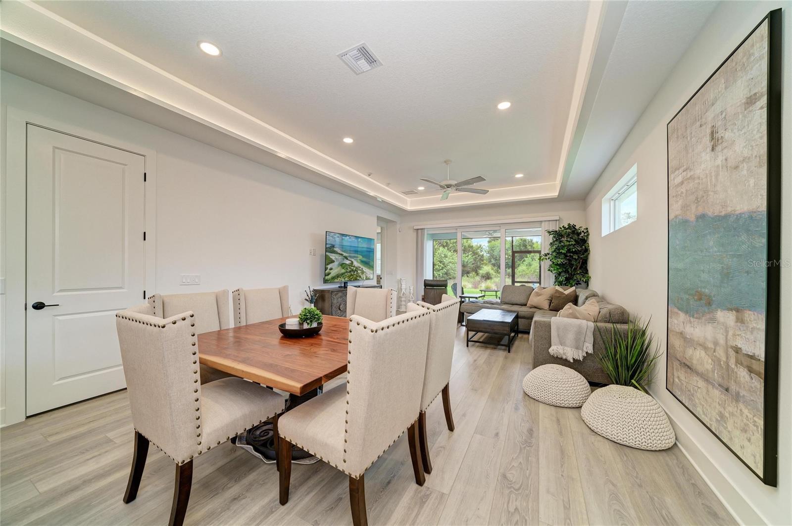 1047 WATERLINE COURT