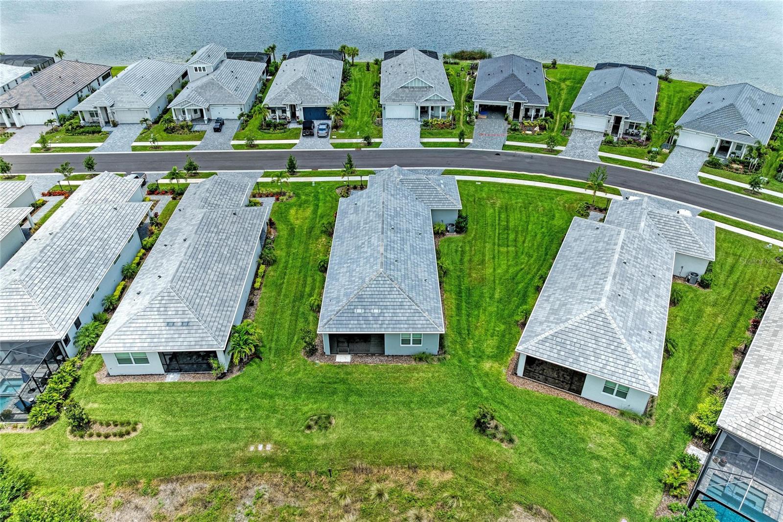 1047 WATERLINE COURT