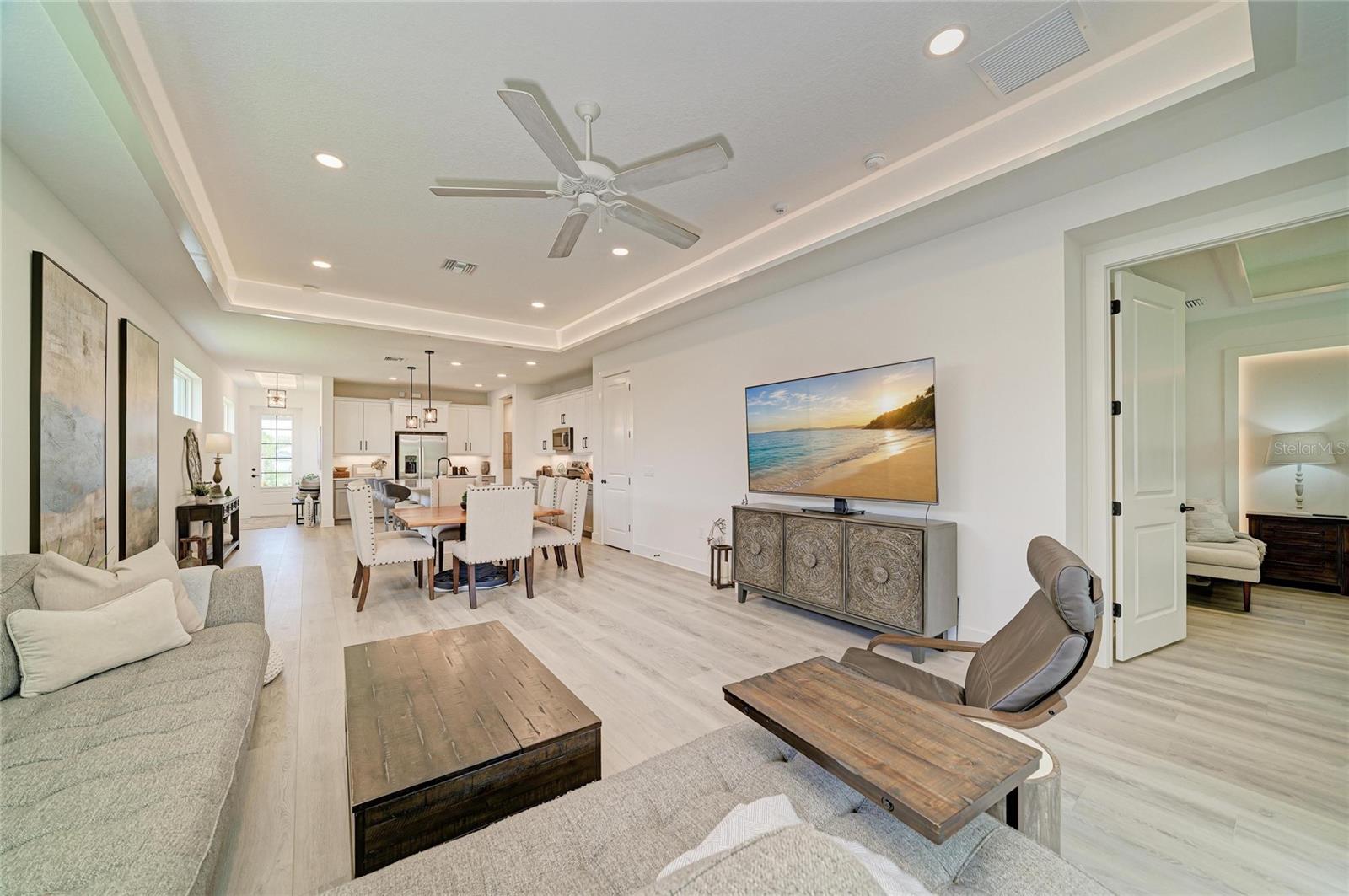 1047 WATERLINE COURT