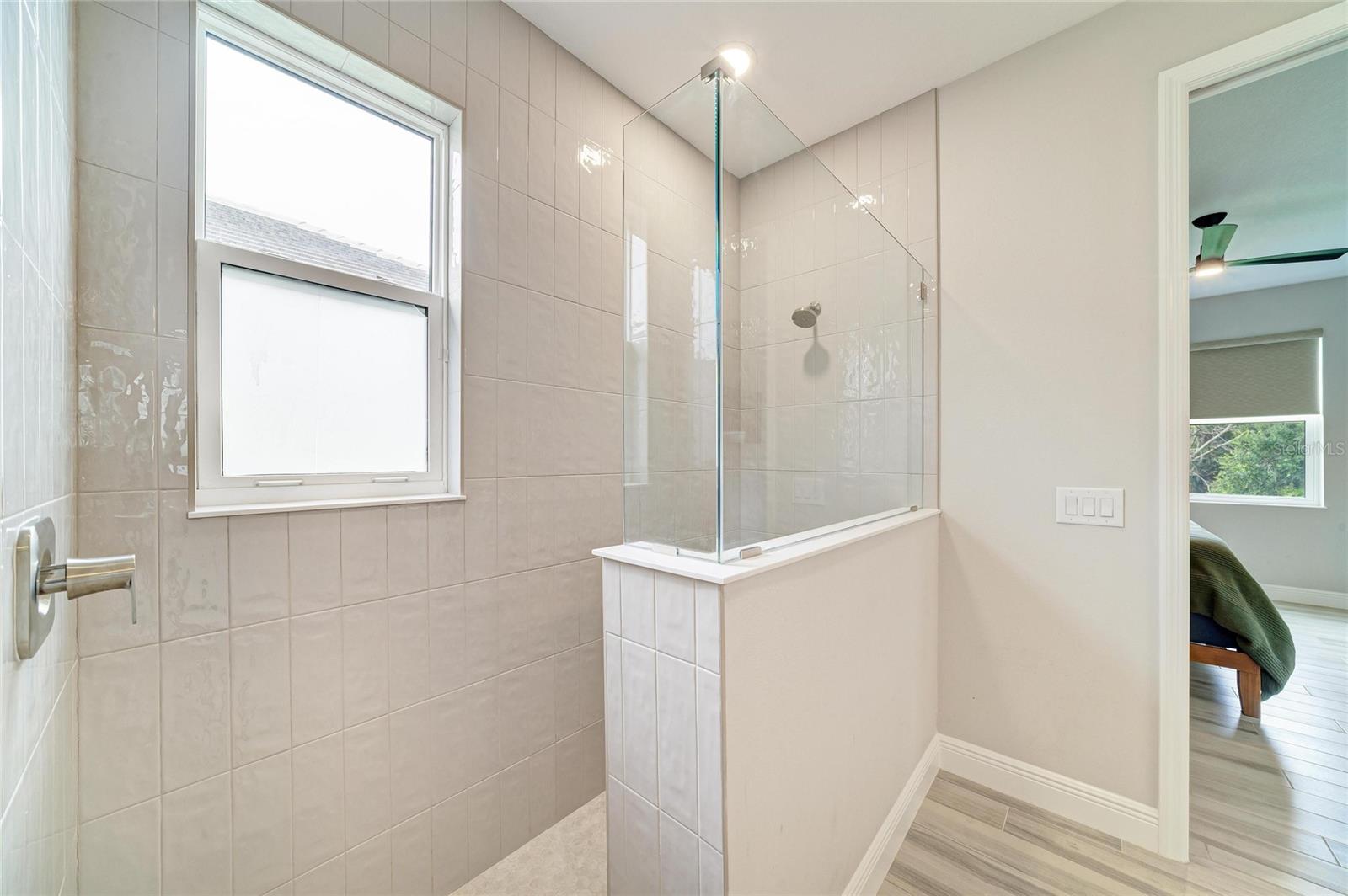 1079 WATERLINE CT