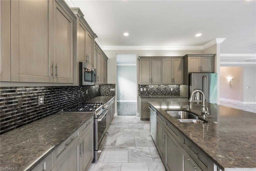 4609 Azalea Drive DR