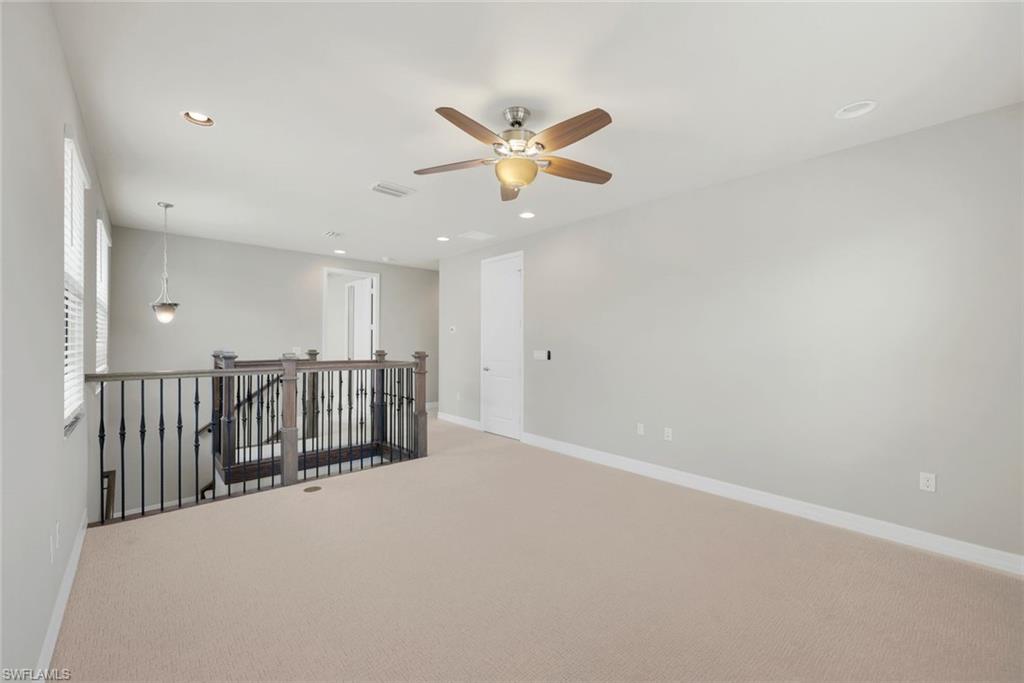 4397 Aurora ST