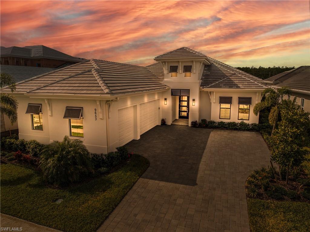 9653 Moonflower LN