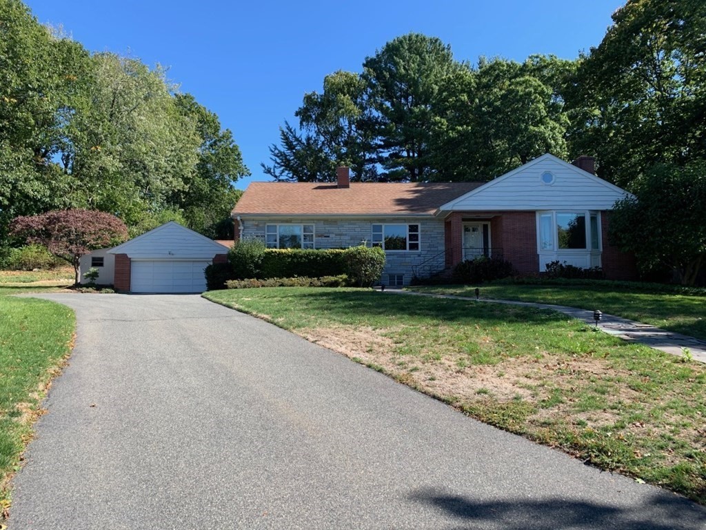 15 Ruane Circle