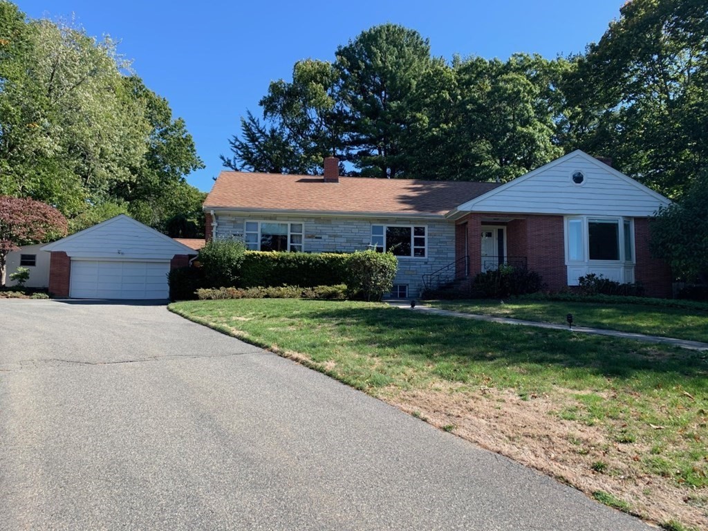 15 Ruane Circle