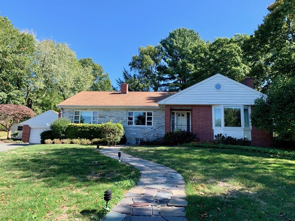 15 Ruane Circle