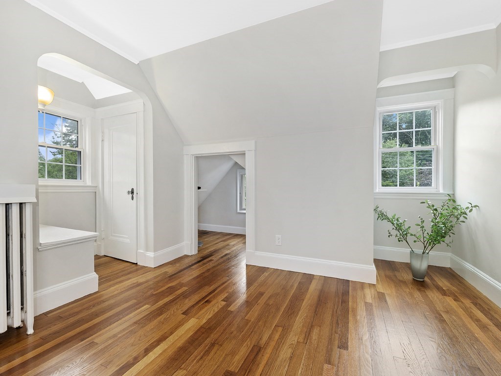151 Oakdale Rd