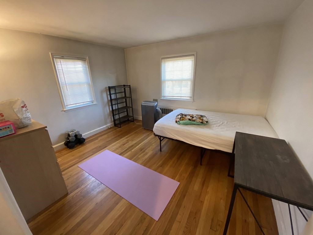 932 Massachusetts Ave # 3