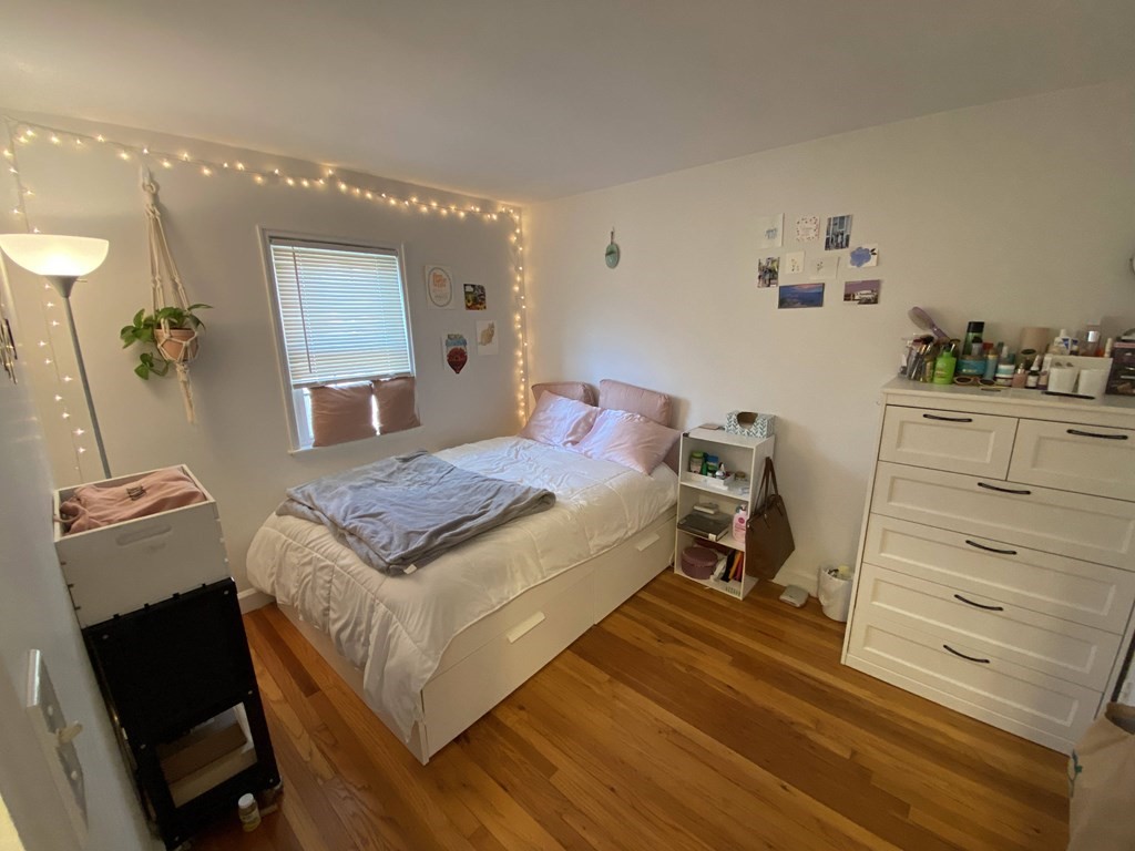 932 Massachusetts Ave # 3