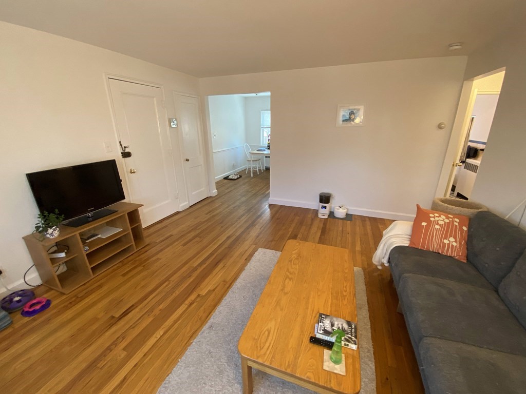 932 Massachusetts Ave # 3