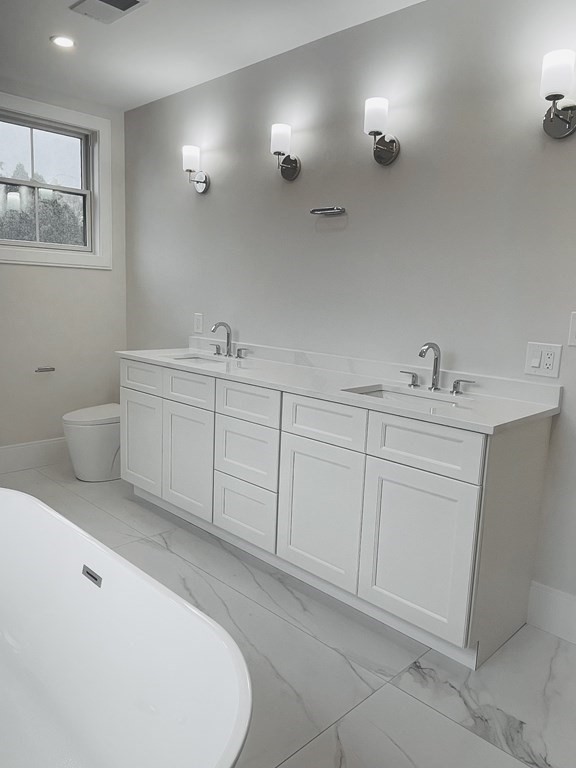 73 Saint Mary St