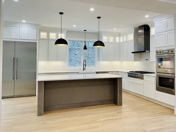73 Saint Mary St