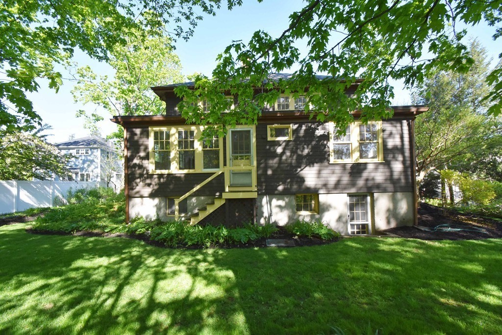 36 Evergreen Ave Unit: Entire Home