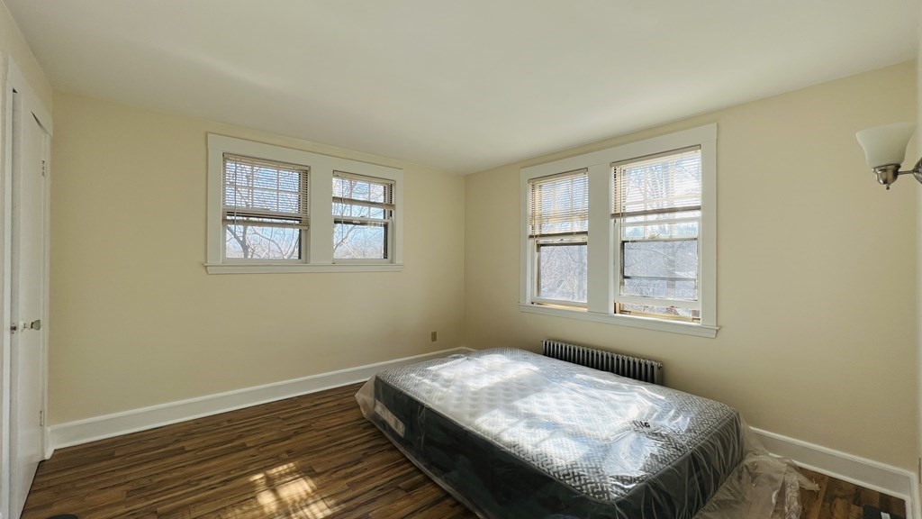 36 Evergreen Ave Unit: Entire Home