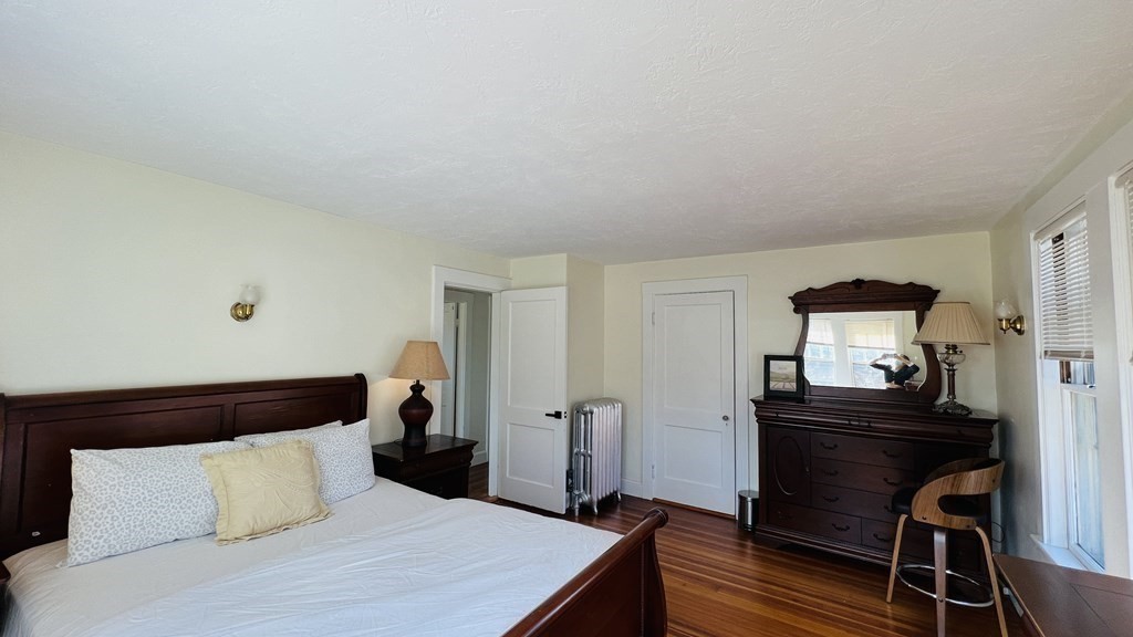 36 Evergreen Ave Unit: Entire Home