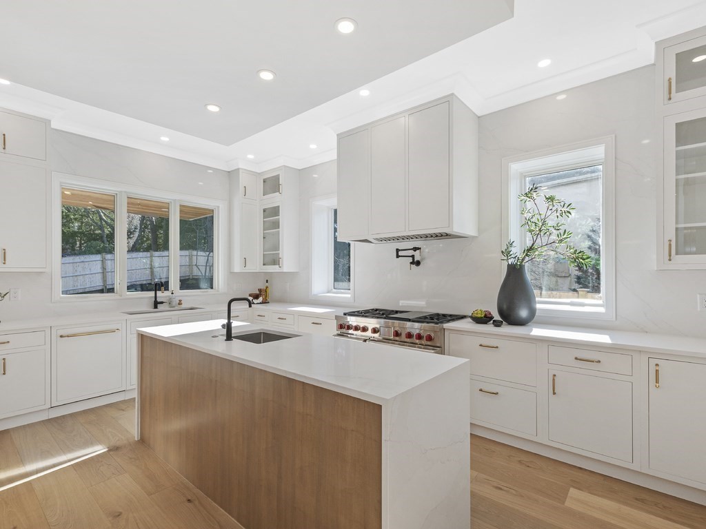 16 Scotney Road # 16
