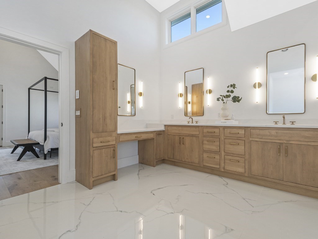 16 Scotney Road # 16