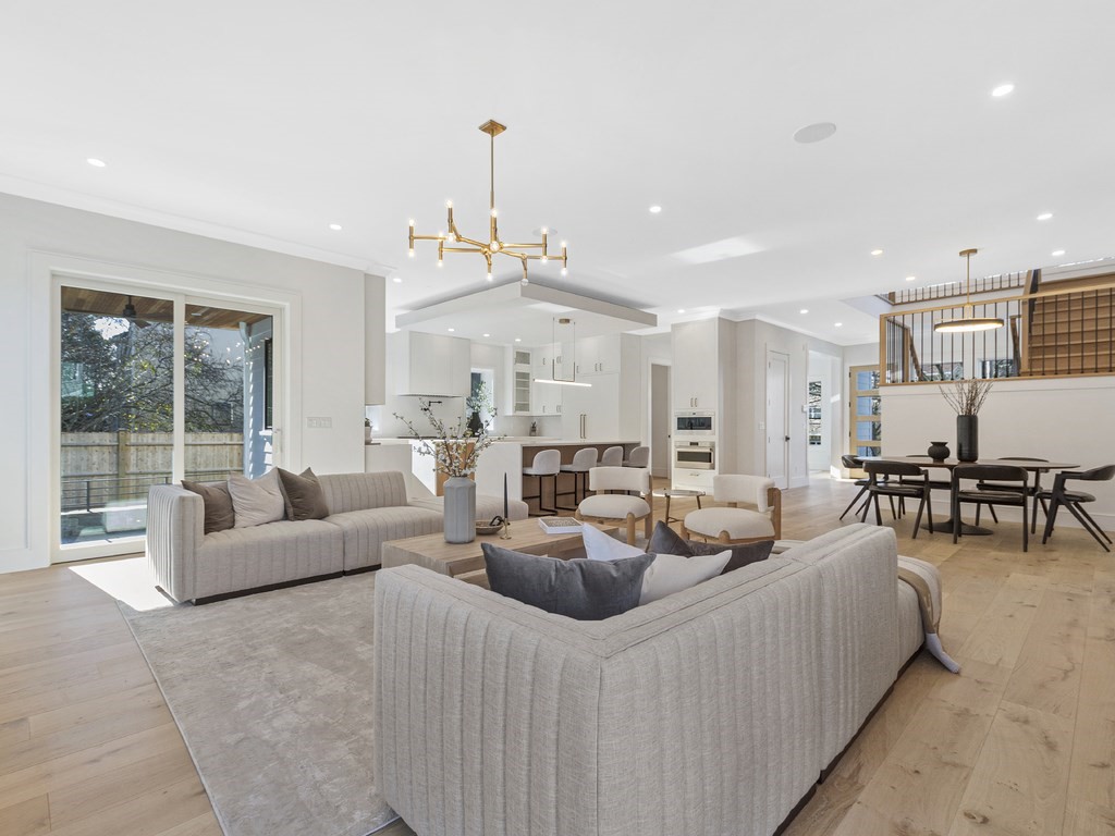 16 Scotney Road # 16