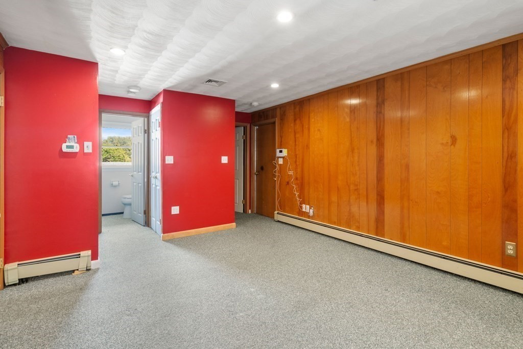 220 Baldwin Ave