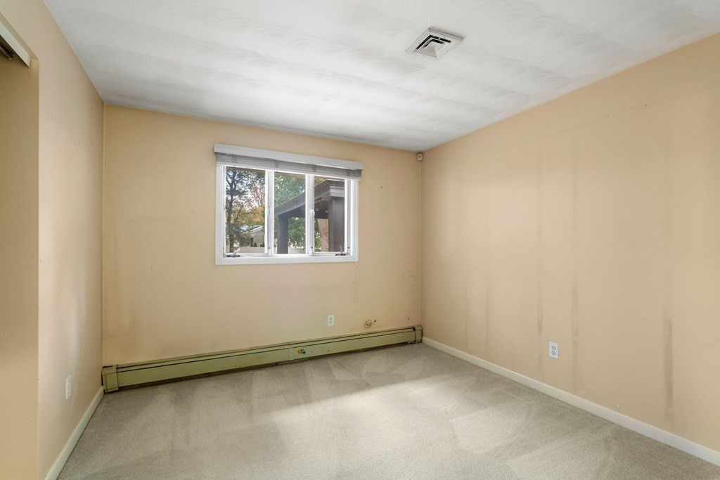 220 Baldwin Ave