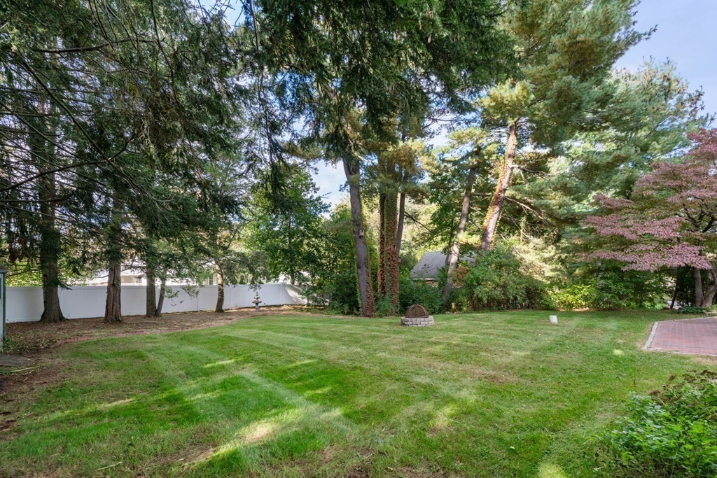 220 Baldwin Ave