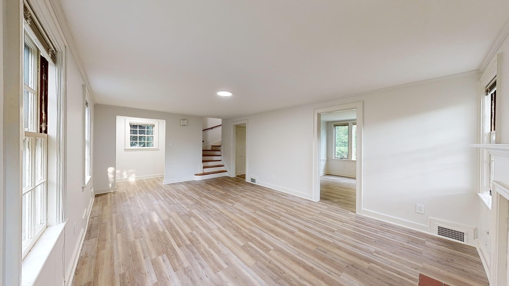 44 Walnut Place Unit: Entire Home