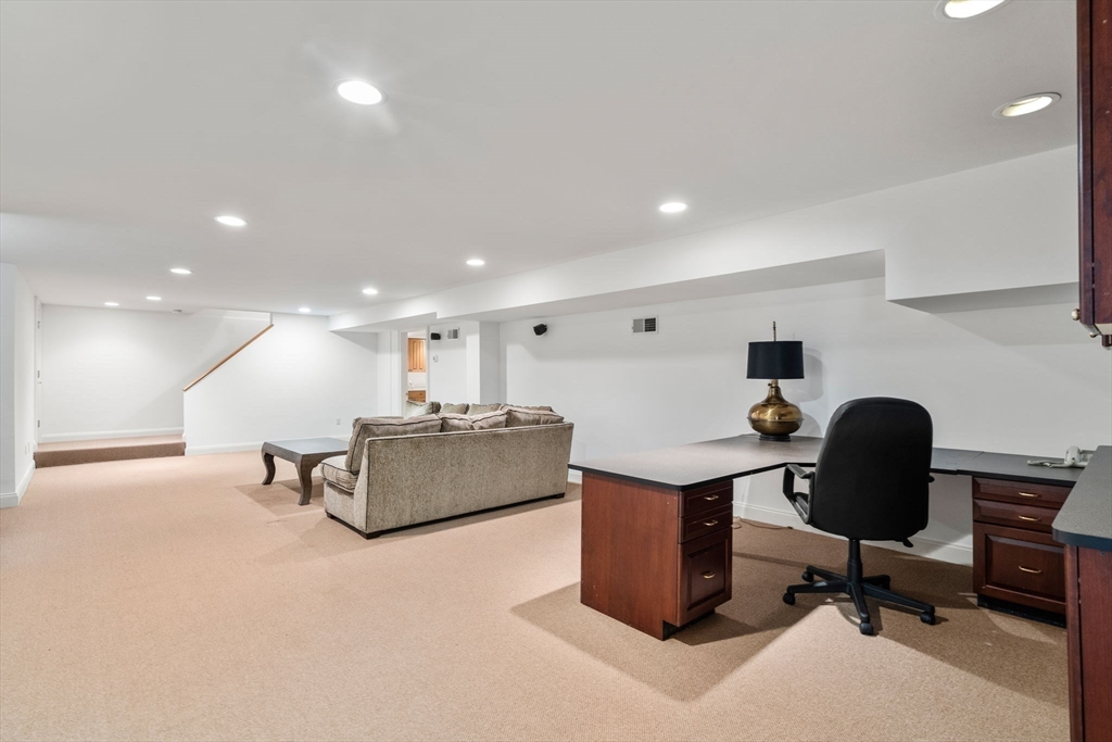 45 Oak Hill Street