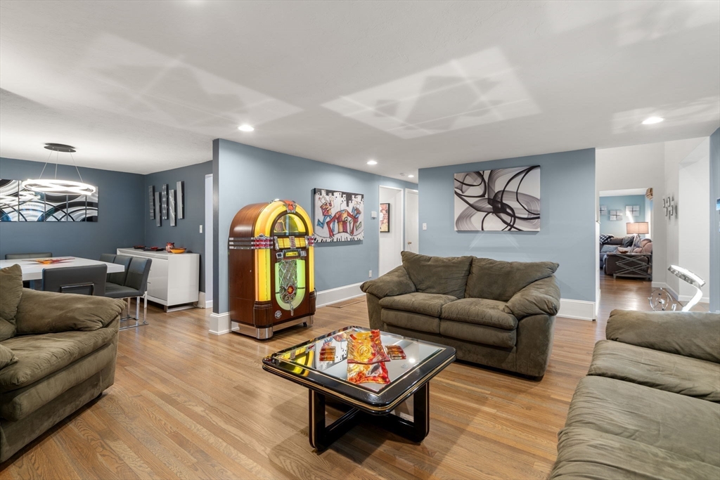 41 Juniper Lane